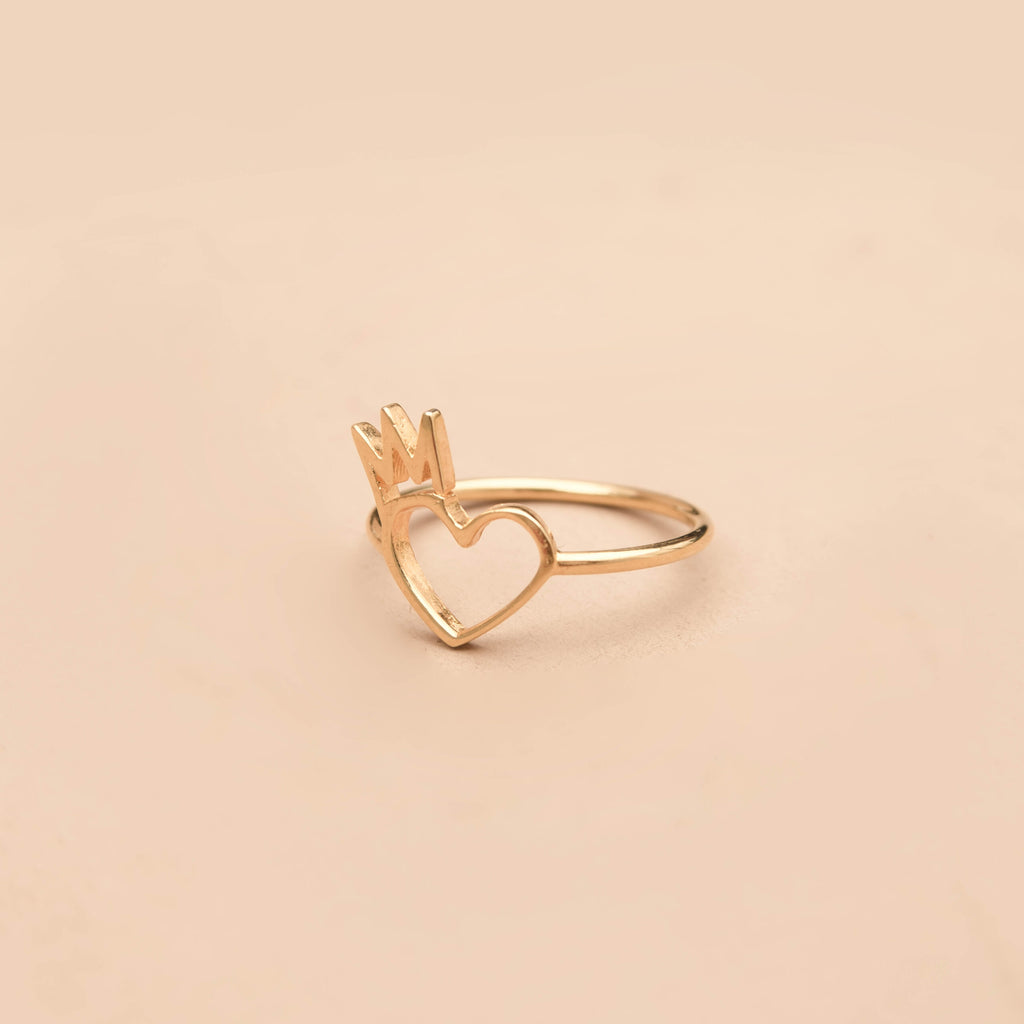 Queen of Heart Ring